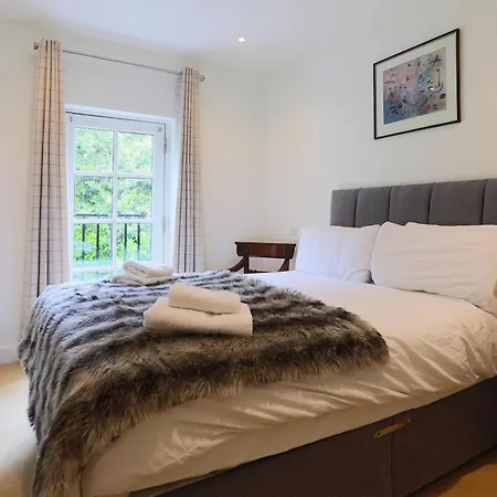 Period Character With Modern Comforts In Monkstown *